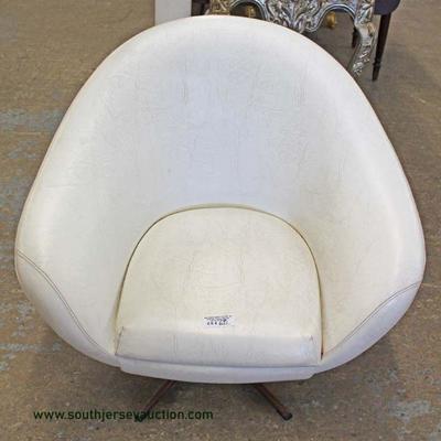  Mid Century Modern Club Chair in the White Leather â€“ auction estimate $100-$300 