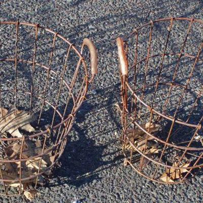  Selection of Country Rustic Wire Baskets in Different Sizes â€“ auction estimate $50-$100 