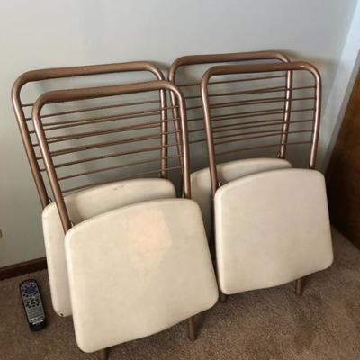 Foldable chairs 