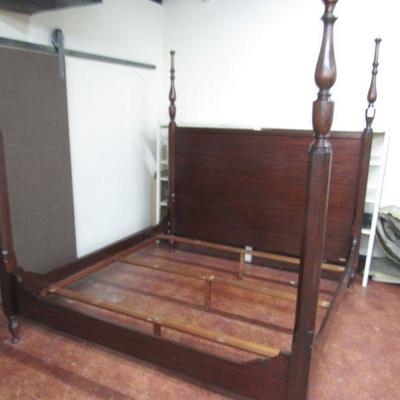 Ralph Lauren four poster king size bed