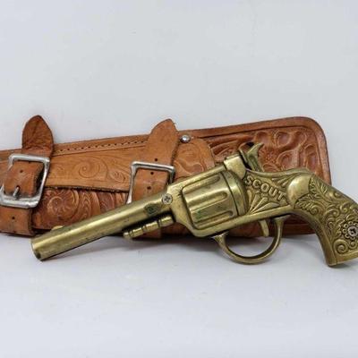 #715: Cap Gun with a Leather Holster
Cap Gun with a Leather Holster