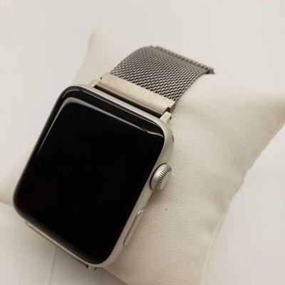 #572: Apple Watch, Series 3 Nike Branded, 50m Water Resistant, Ion x Glass, 42mm
Apple Watch, Series 3 Nike Branded, 50m Water Resistant,...