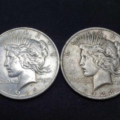 #467: Two 1923 Silver Peace Dollars
Philadelphia Mint, each weighs 27g, J33