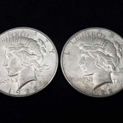 #463: Two 1922-D Silver Peace Dollars
Denver Mint, each weigh 27g, J33