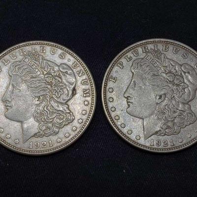 #441: Two 1921-D Morgan Silver Dollars
Denver Mint, each weigh 2.7g, J33