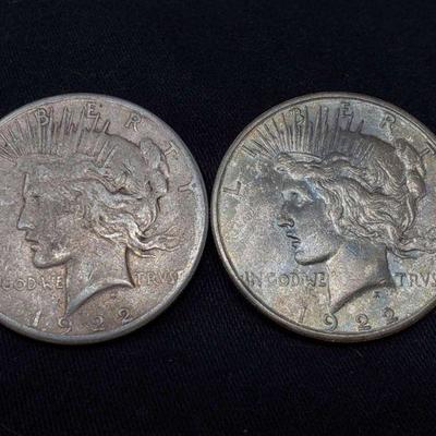  #459: Two 1922-S Silver Peace Dollars
San Francisco Mint, each weigh 27g, J33