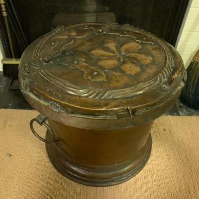 Copper Boiler with Decorated Lid