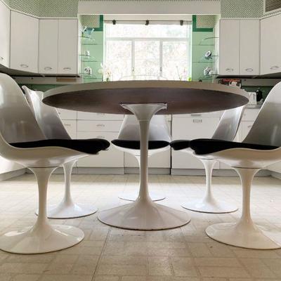 You should knoll better:) Knoll Tulip Chairs and Table