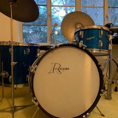 Vintage Rogers Drum Kit