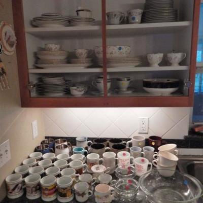 More china & kitchen items