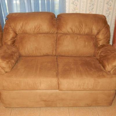 Love seat