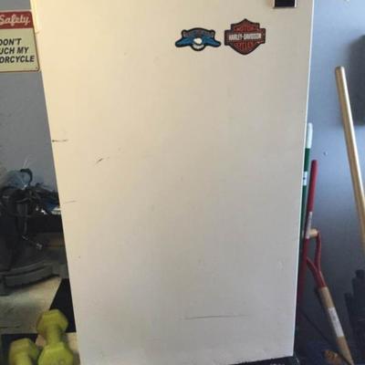 GE Mini Fridge