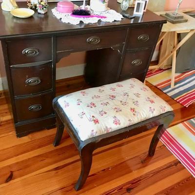 Dressing table $55
Bench $24
