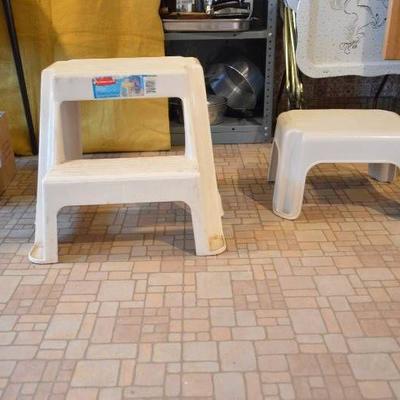 2 step stools