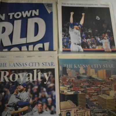Complete Set of 2015 World Series Newspapers for t ...