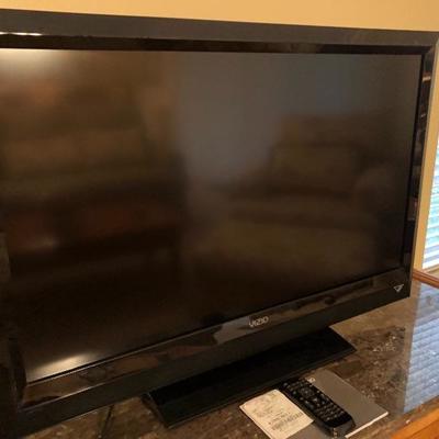 Vizio Television 37” 