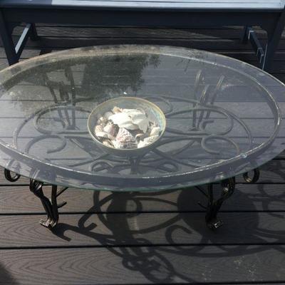 glass top patio table 