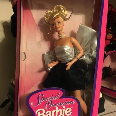 collector barbie dolls 