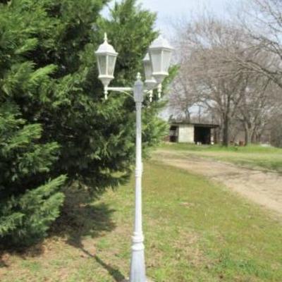 VINTAGE OUTDOOR LAMPS