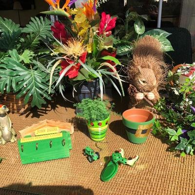 Outdoor/Lanai Decor!