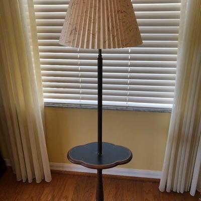 Table lamp.