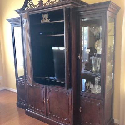 Century Furniture Colonial Hutch/TV Cabinet with 2 Glass Side Display Sections and Lower Cabinet Storage (Two 18