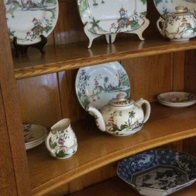 Unique small ser of Royal Worcester China
..hand painted custom pattern!