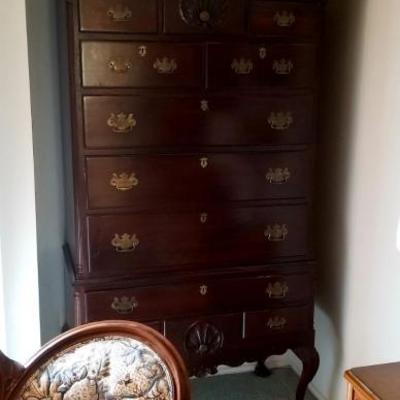 Tall 19th century Philadelphia chest of drawers