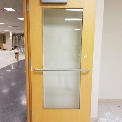 Commerical Wood Door With Glass