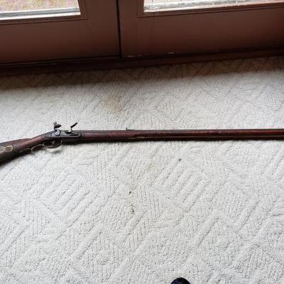 Handmade Kentucky Long Rifle 2
