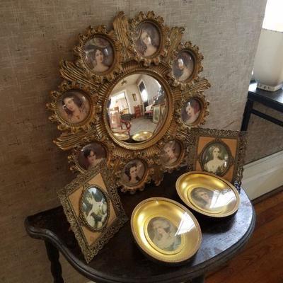 Mirror w Victorian Portraits