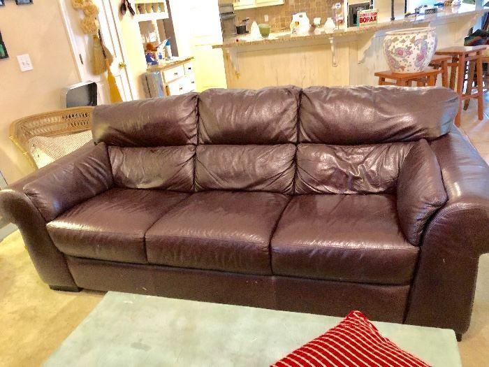 Donna Davis Estate Sales Great Alpharetta/Milton Sale!