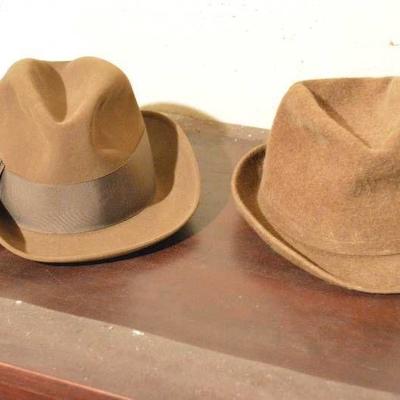 2 hats