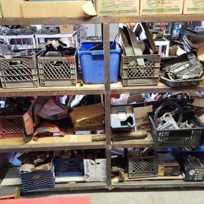 #441: 3 Shelves of Automotive Parts (Please see Pictures and Description)
3 Shelves of Automotive Parts, Pulleys, Tensioners, Fans, Motor...