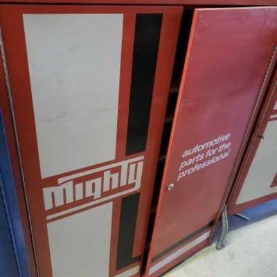 #815: Mighty Metal Locking Automotive Cabinet
Mighty Metal Locking Automotive Cabinet Measures Approximately 43