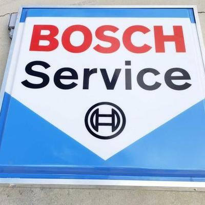 #308: Brand New in Box Bosch Service Electric Sign
Brand New in Box Bosch Service Electric Sign, 51 1/2