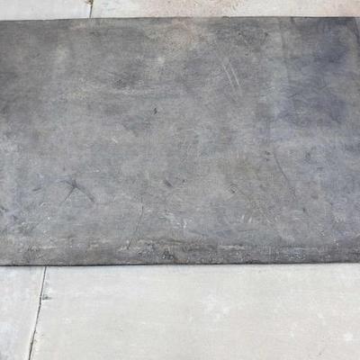 #1150: Horse Stall Mat, Measures Approximately 4'W x 6'L
Horse Stall Mat, Measures Approximately 4'W x 6'L