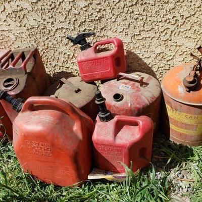 #1052: Gas Cans Metal and Plastic, Various Sizes
Gas Cans Metal and Plastic, Various Sizes