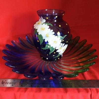 Hand Painted Daisy Vase Cobalt Blue and Multi Colo ...