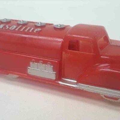 RENWAL red plastic gasoline truck vintage RR5072 https://www.ebay.com/itm/113712118068