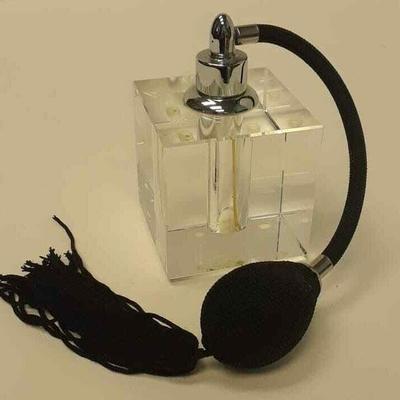 OLEG CASSINI LASER ENGRAVED SIGNATURE GLASS CUBE PERFUME ATOMIZER EMPTY LA6104 https://www.ebay.com/itm/113712141917