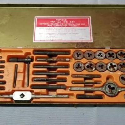 40pc Tap & Die Set in Metal Box and Gearing Stamp ...