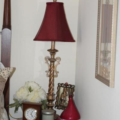 Table Lamp, Home Decor, & Round Table