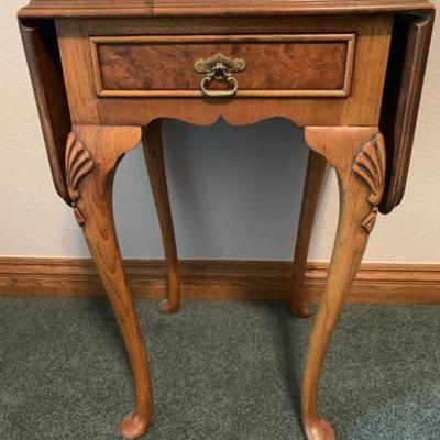 004 The Perfect Little Drop Leaf Table