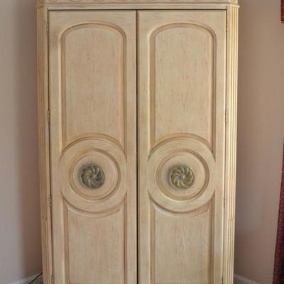 Bernhardt armoire