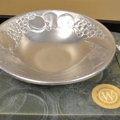 Wilton Armetale bowl