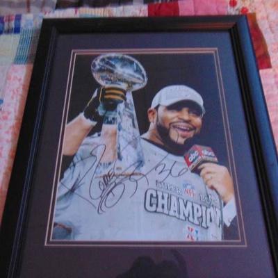 2009 Signed 11X14 Framed Picture
