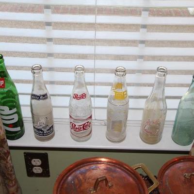 Collectible soda bottles-7Up, White Rock, Pepsi-Cola, Tabb, 
Prices: $1-$4