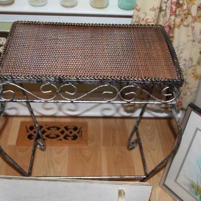 Metal and wicker side table
Price: $20