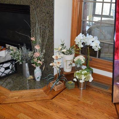 Silk Floral Arrangements in Vases and Pots, Home Decor